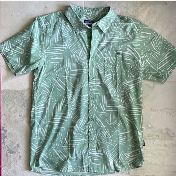 Patagonia button up shirt - Picture 6 of 8